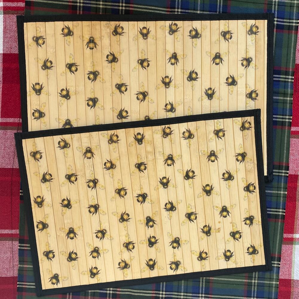 Bumblebees on Bamboo‎ Placemats Set of 2